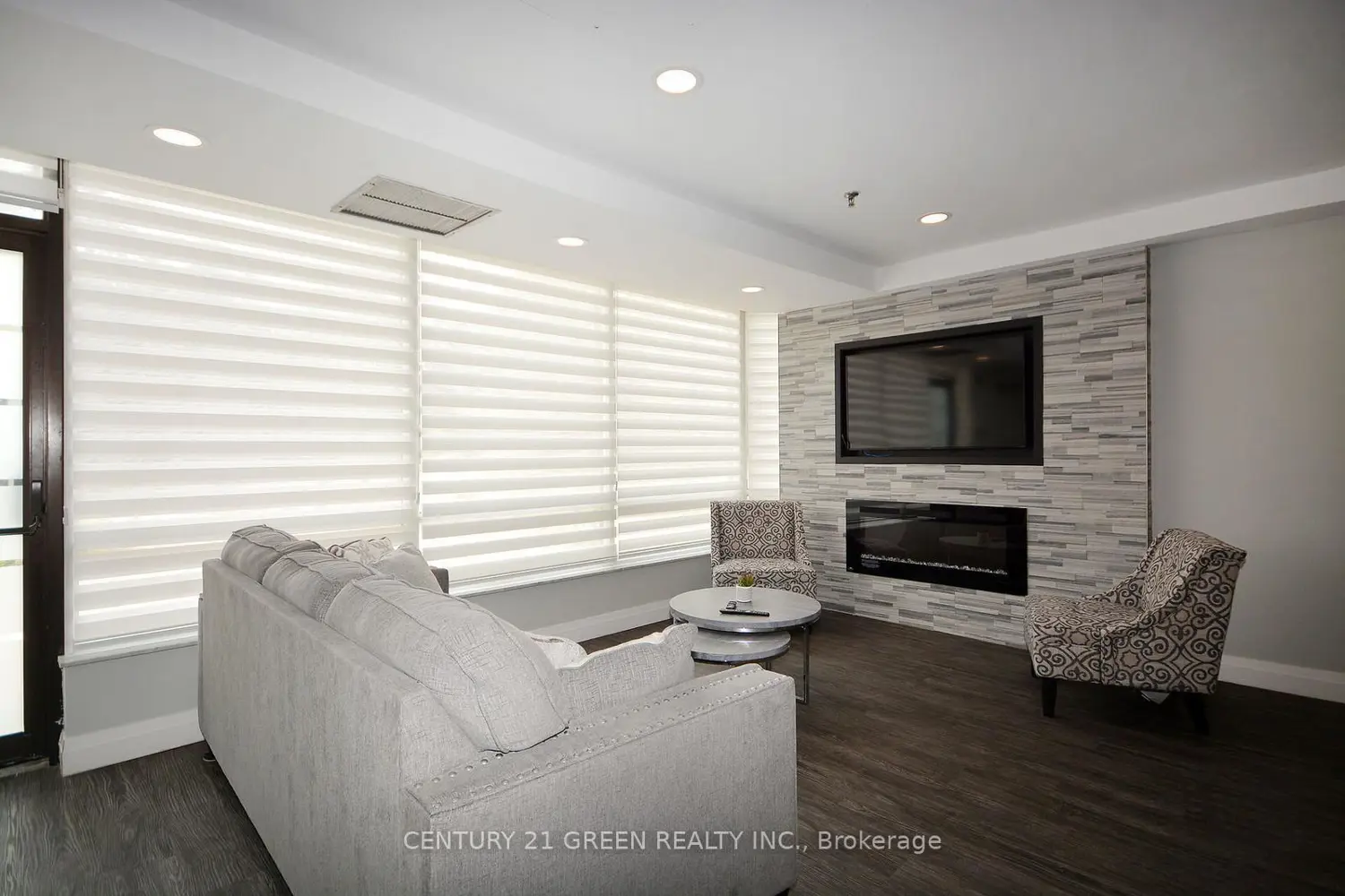 Additional image 17 of 22 Hanover Road 1503