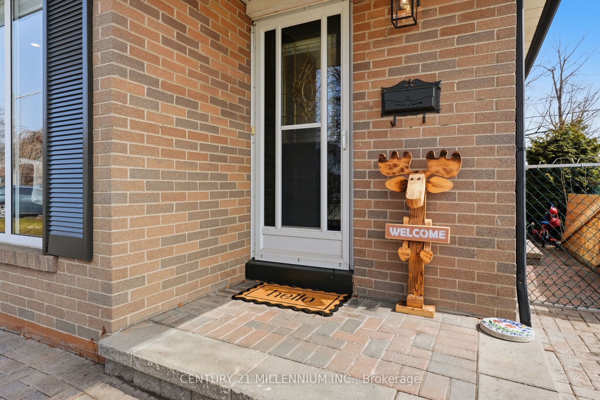 Additional image 4 of 35 Doncaster Drive, Brampton, ON, L6T 1S8