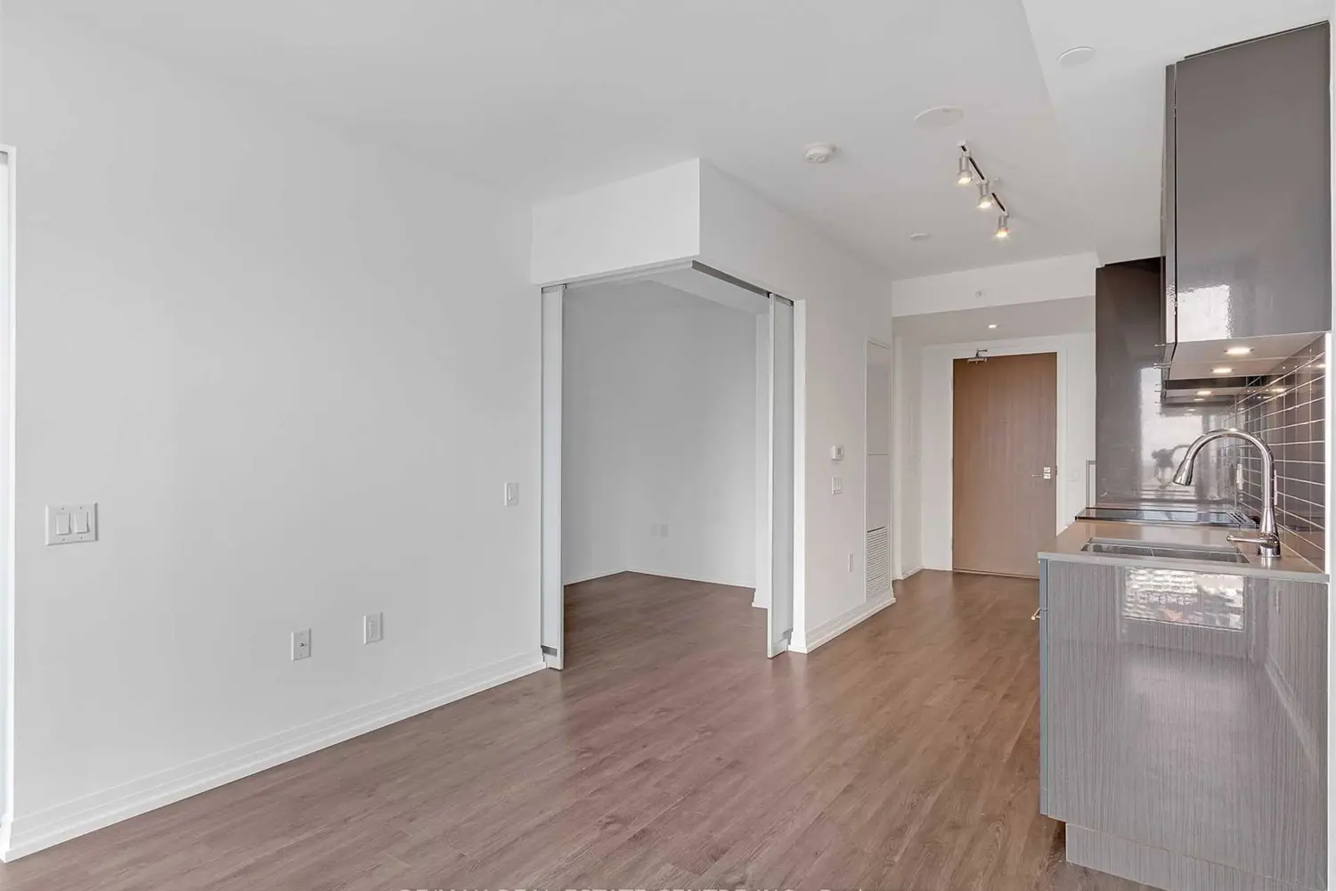 Additional image 14 of 251 Jarvis Street 4709