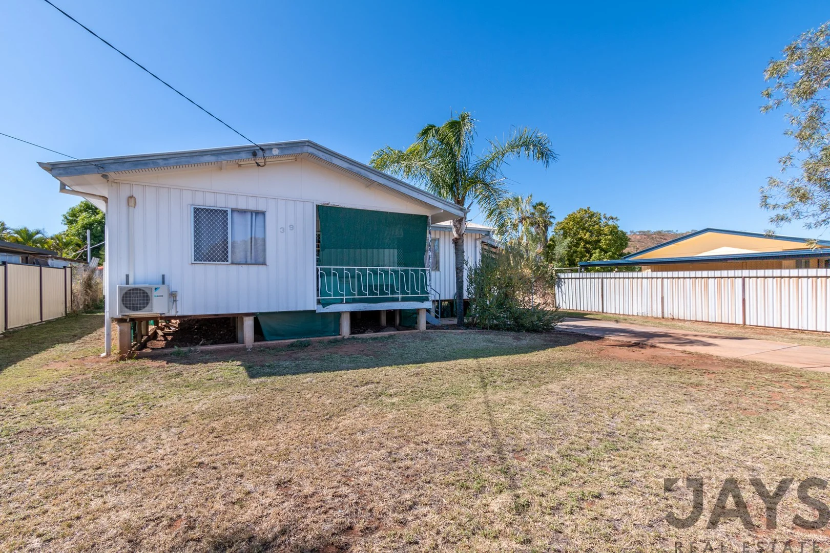 39 Brett Avenue, Mount Isa QLD 4825