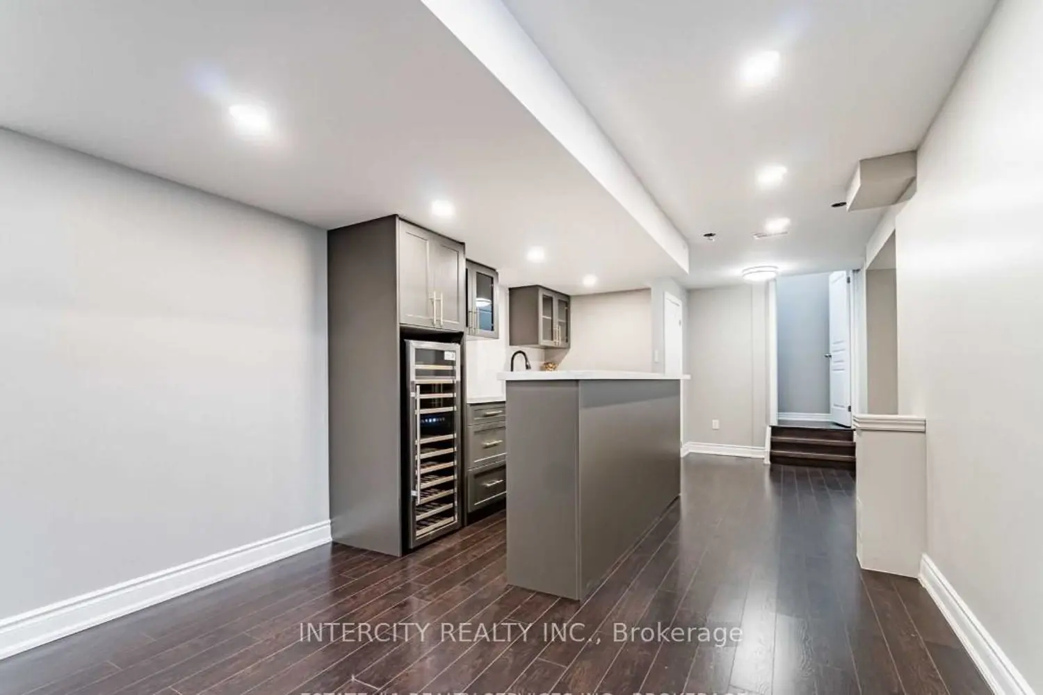 Additional image 16 of 363 Robert Parkinson Drive