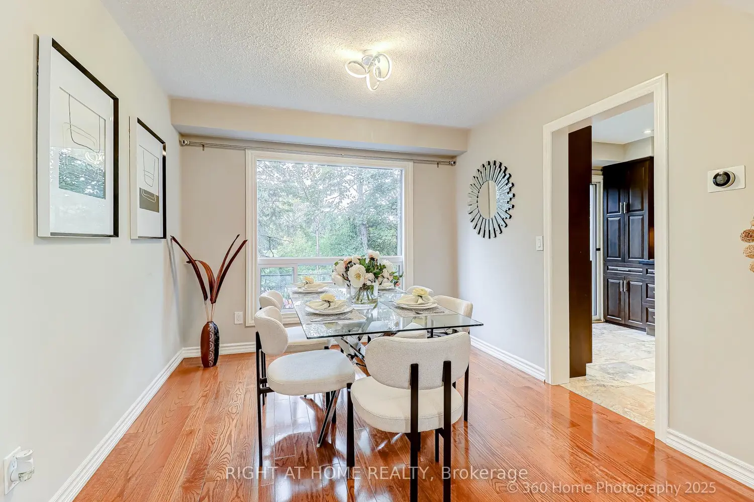 Additional image 7 of 32 Heathcliffe Square