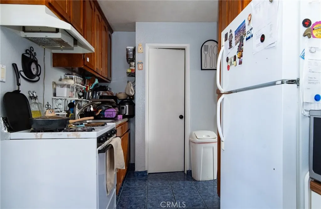 Additional image 25 of 2121 E Shauer St, Compton, CA 90222