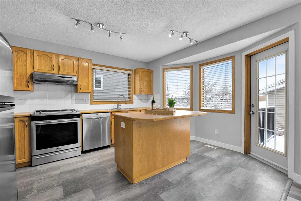 Additional image 6 of 1427 Erin Drive SE, Airdrie, AB, T4B 2E9