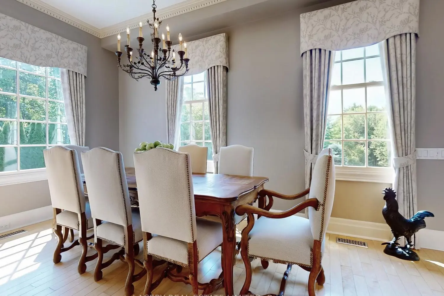 Additional image 4 of 2508 16Th Side Road