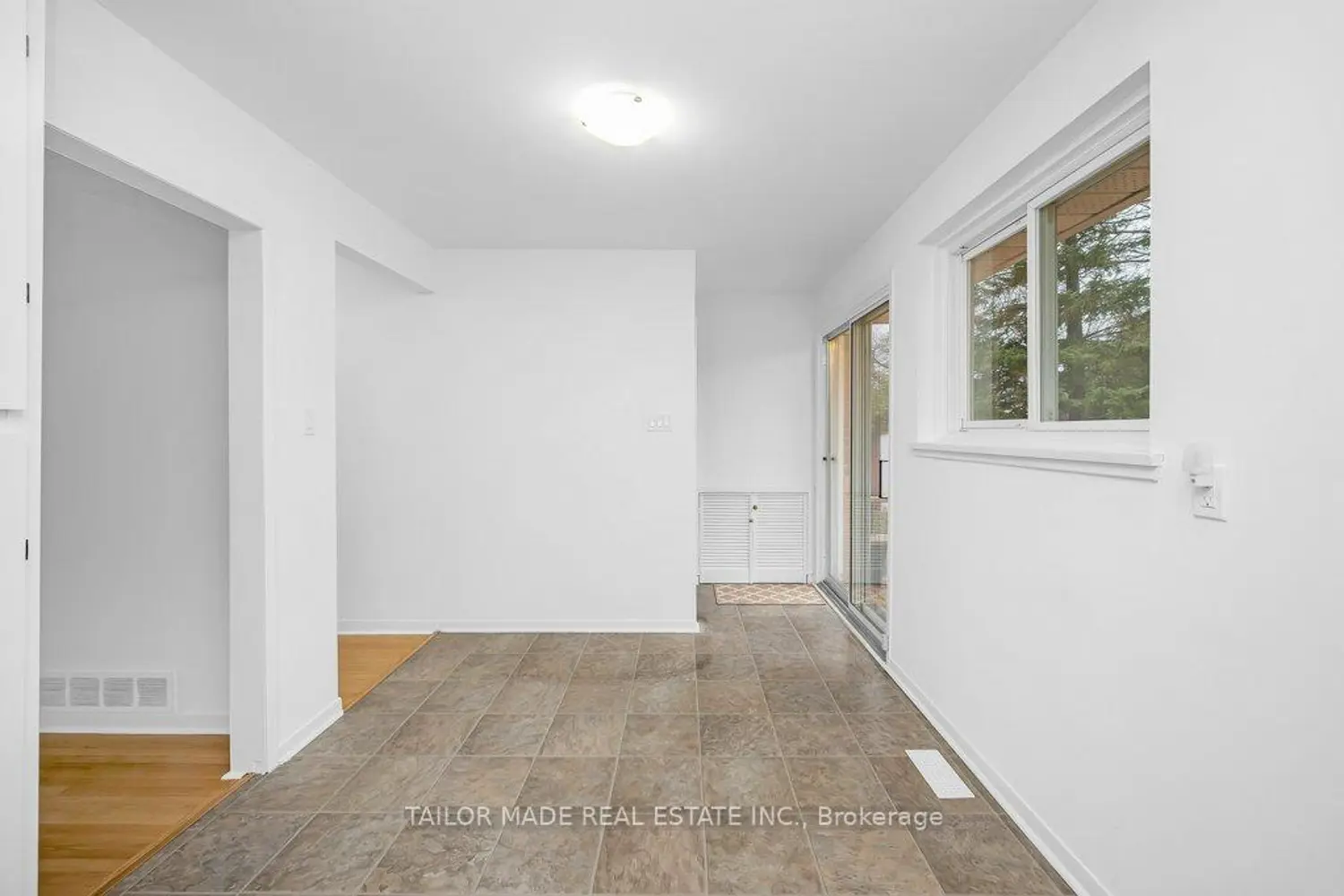 Additional image 3 of 37 Vanderbrent Crescent