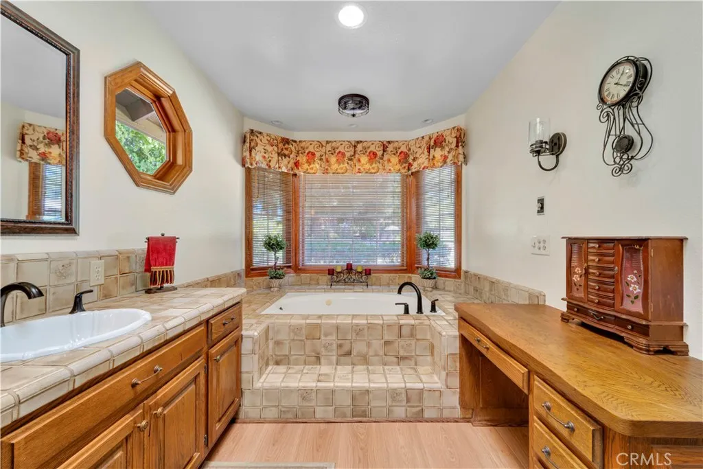 Additional image 84 of 15883 Condor Ridge Rd, Canyon Country, CA 91387