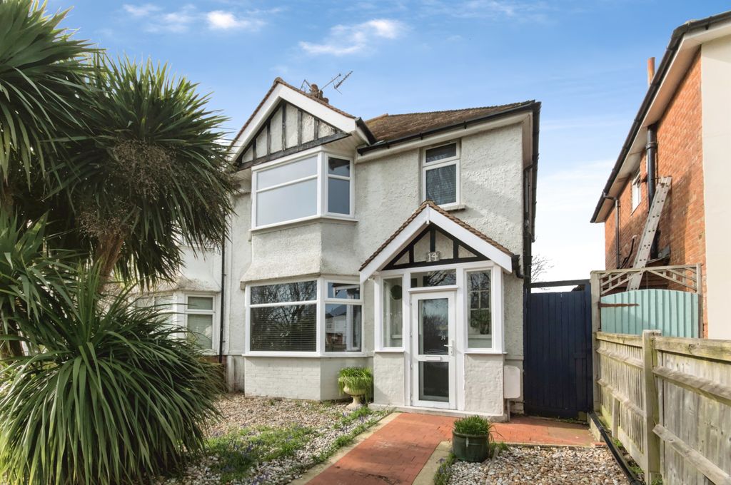 Additional image 2 of 3 bed semi-detached house for saleFitzmaurice Avenue, Eastbourne BN22