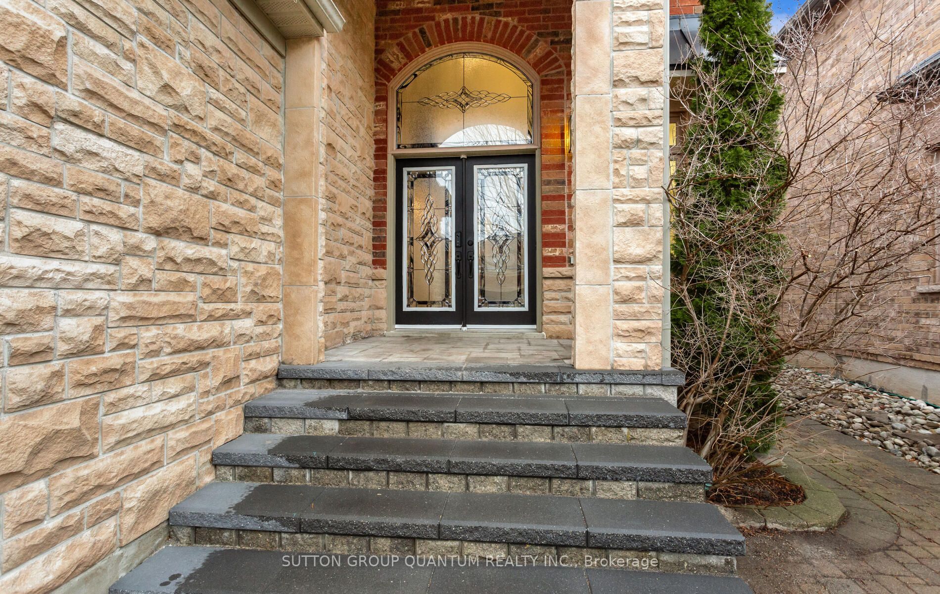 Additional image 3 of 2351 Gladacres Lane, Oakville, ON, L6M 0G4