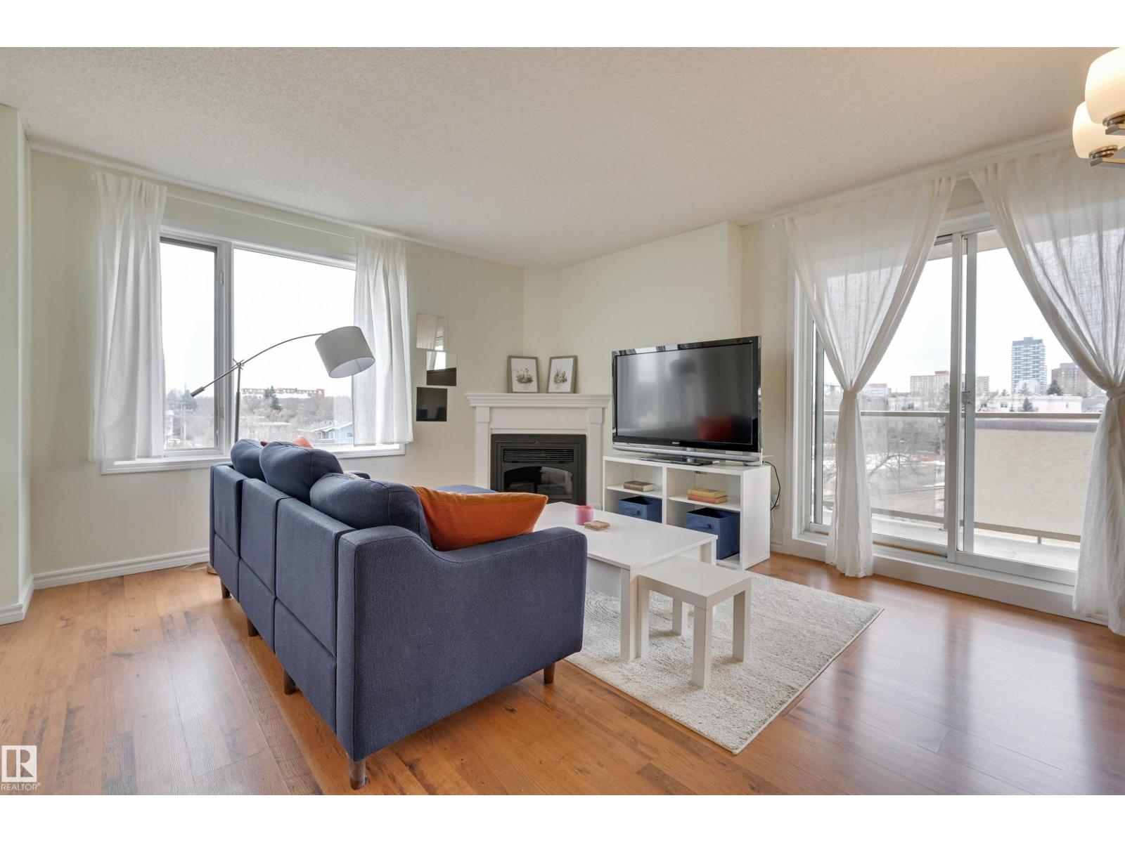 Additional image 4 of 501-10649 Saskatchewan Drive NW, Edmonton, AB, T6E6S8