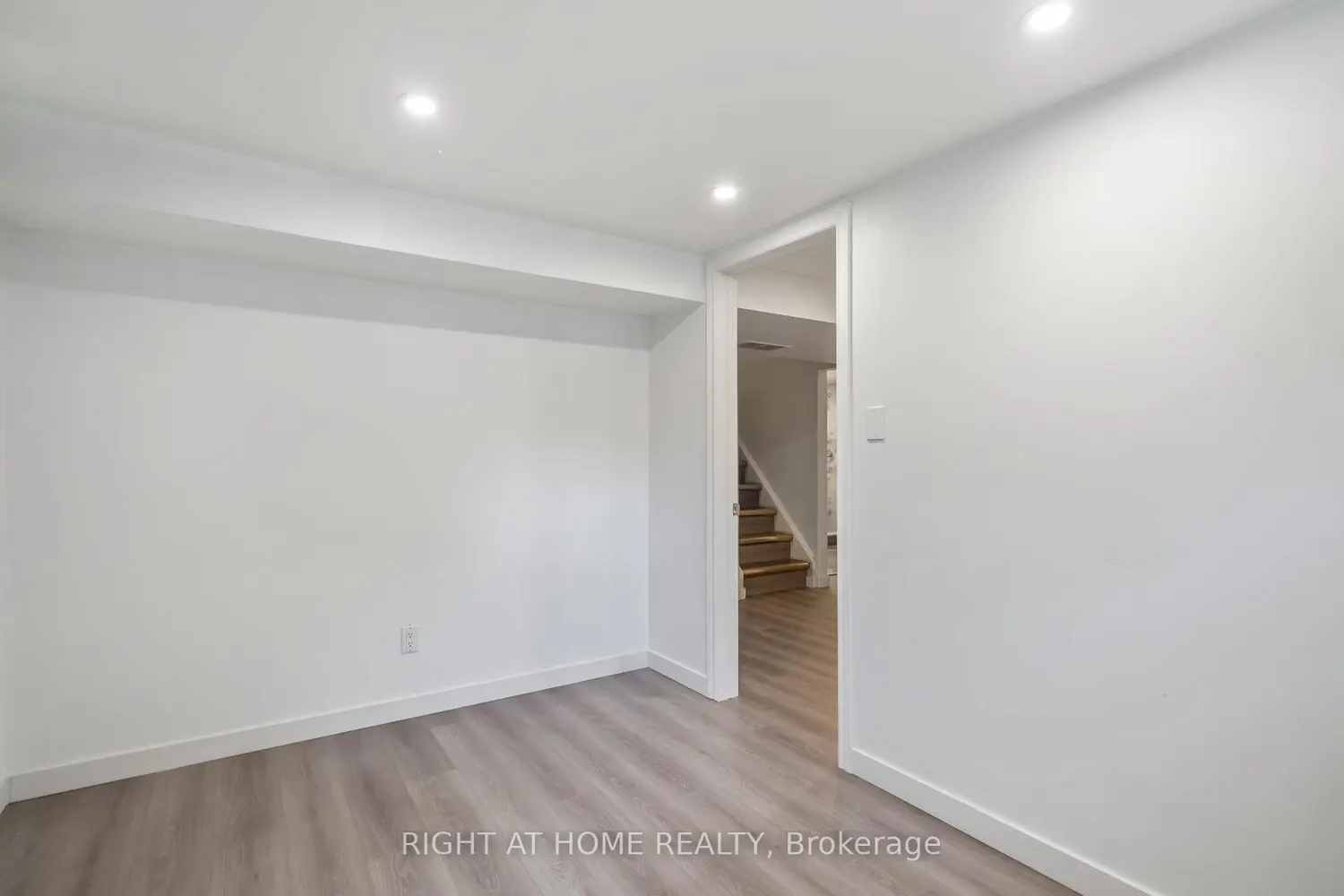 Additional image 14 of 2343 Mountainside Drive