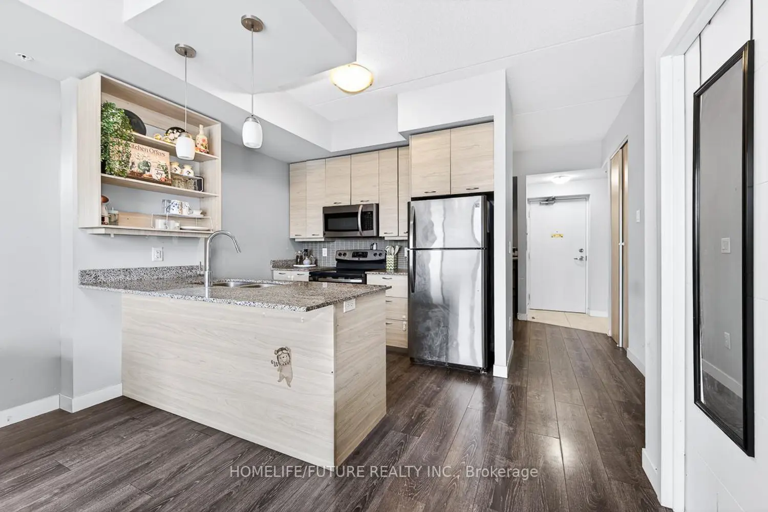 Additional image 8 of 318 Spruce Street 1601