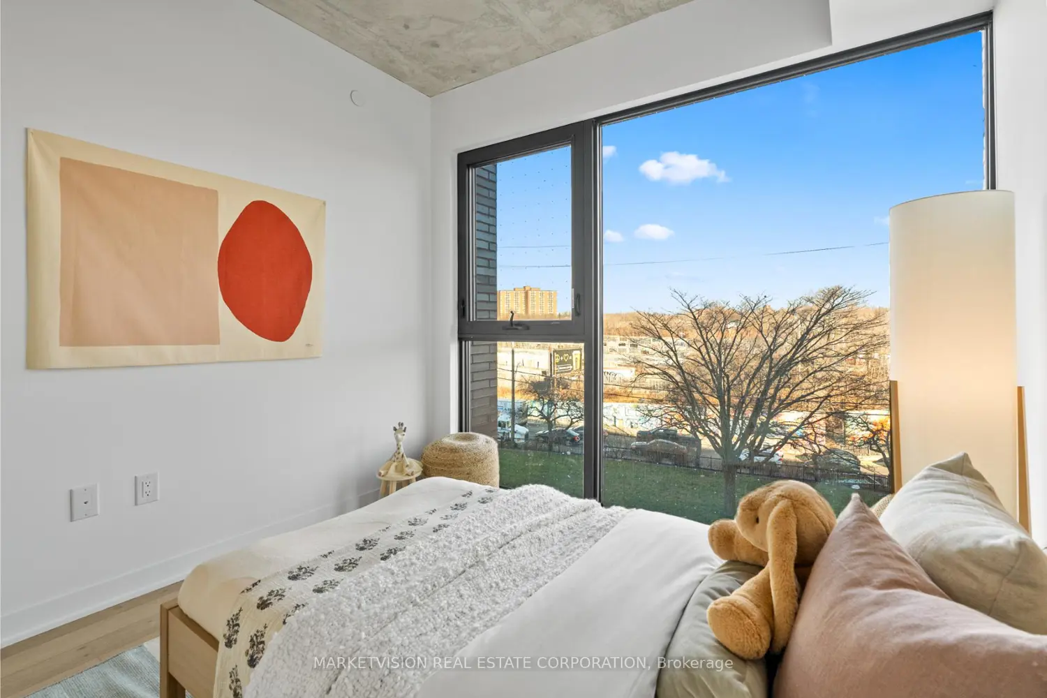 Additional image 11 of 2625 Dundas Street 405