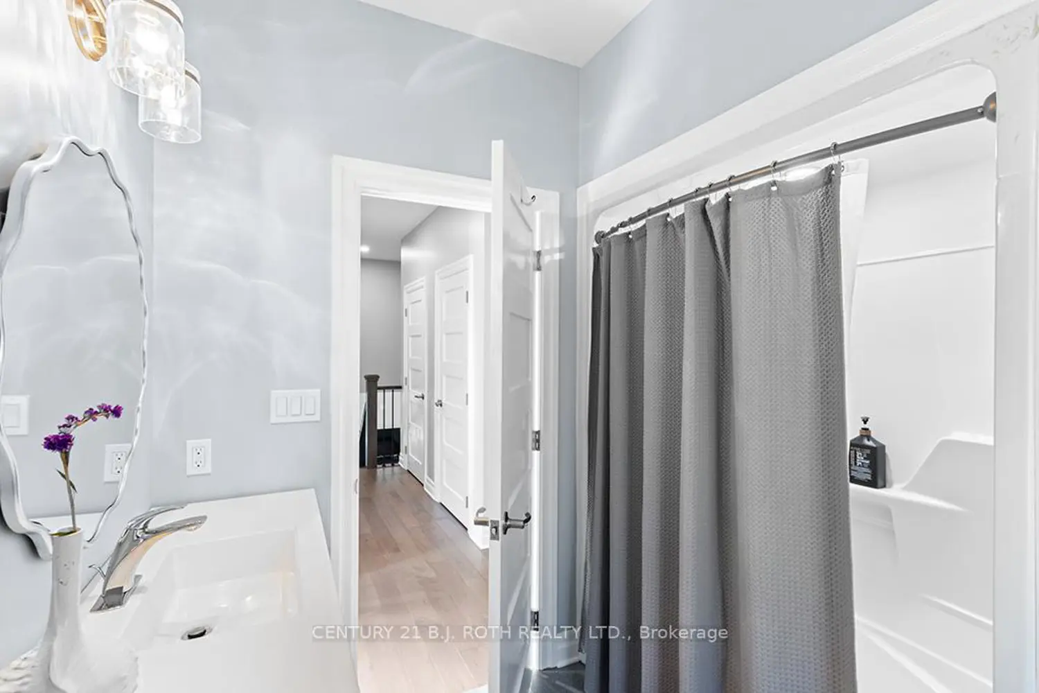 Additional image 15 of 1076 7Th Avenue