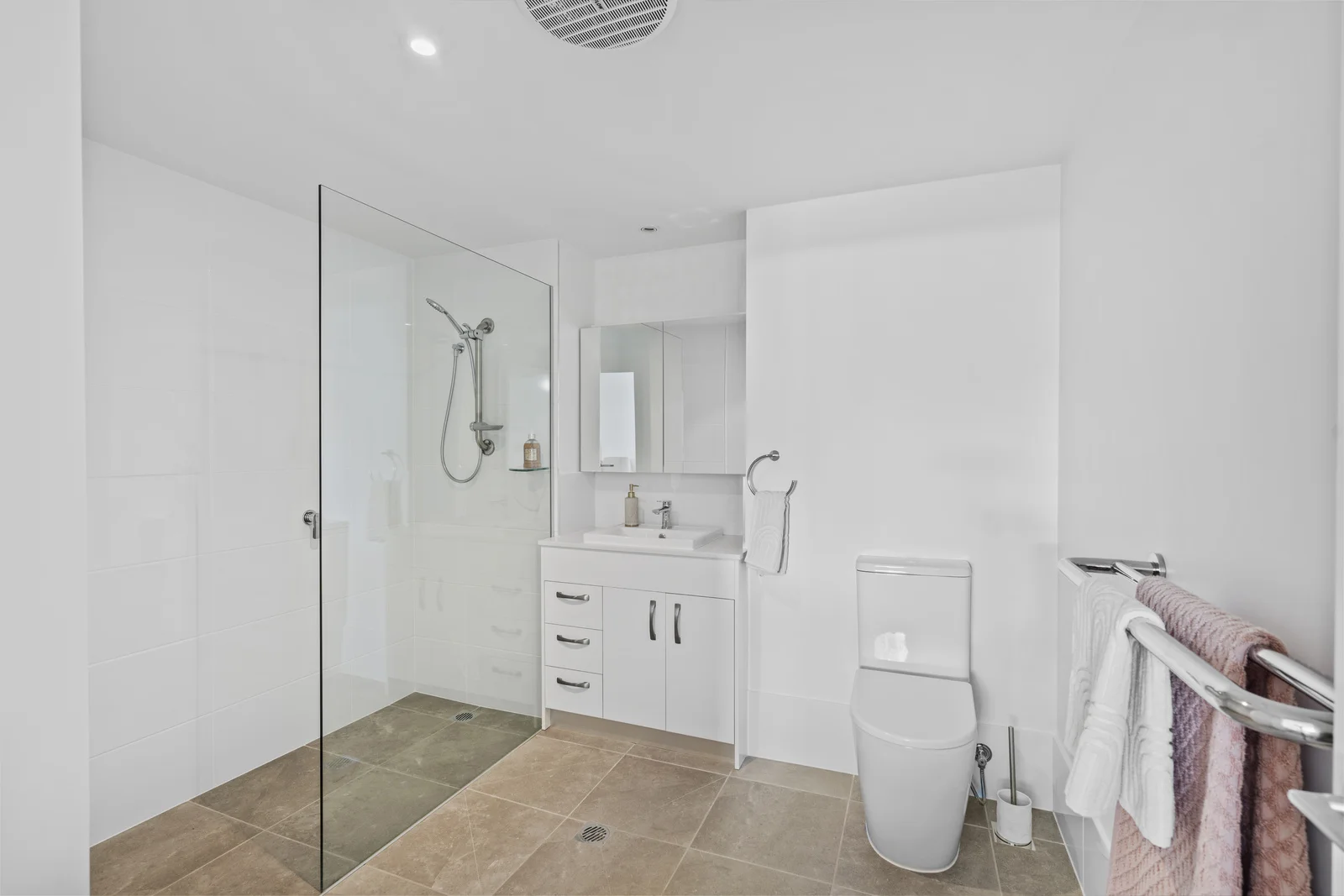 Additional image 7 of 1105/100 Swansea Circuit, Redland Bay QLD 4165