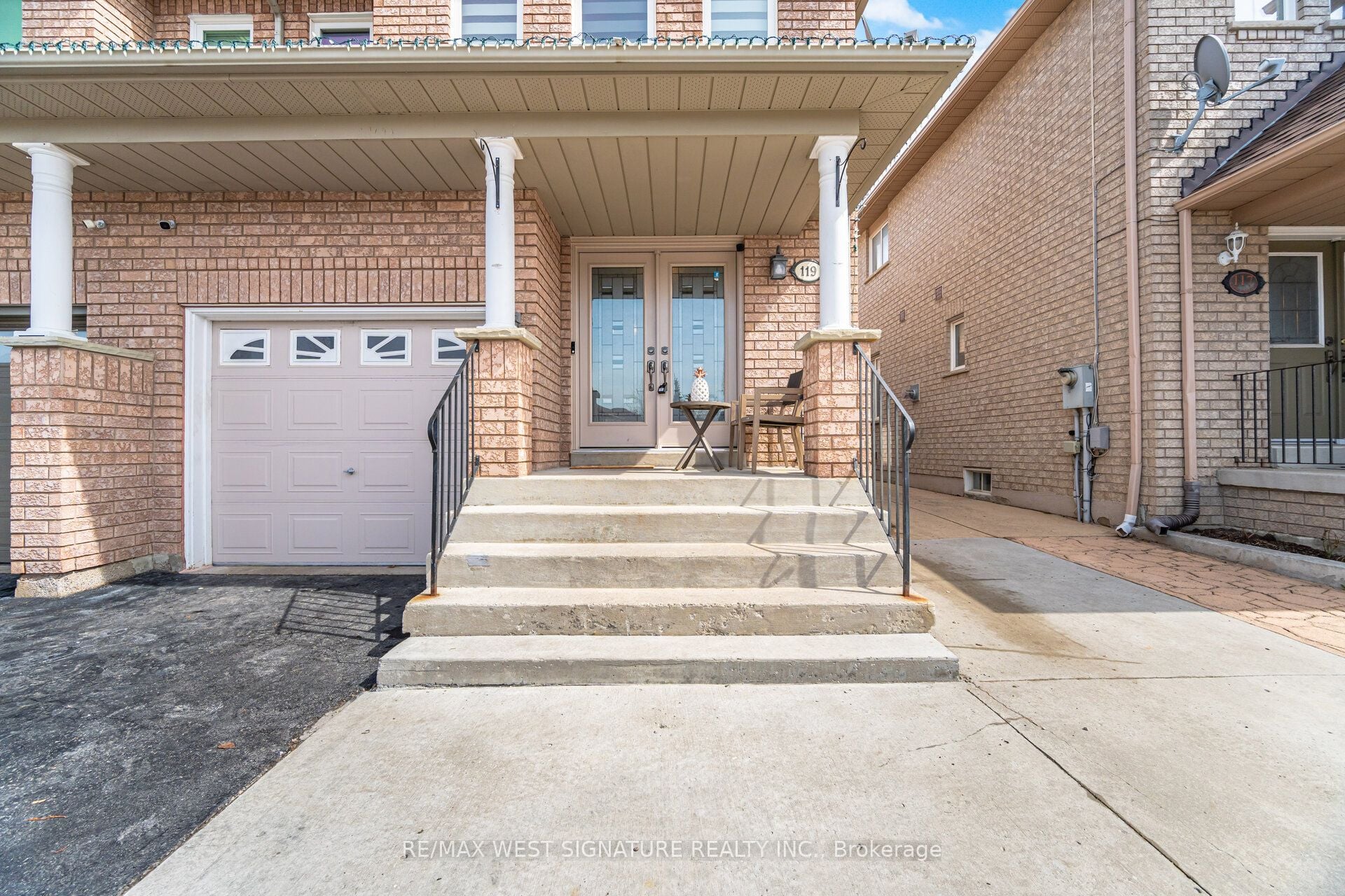 Additional image 2 of 119 Castle Park Boulevard, Vaughan, ON, L4H 1X7