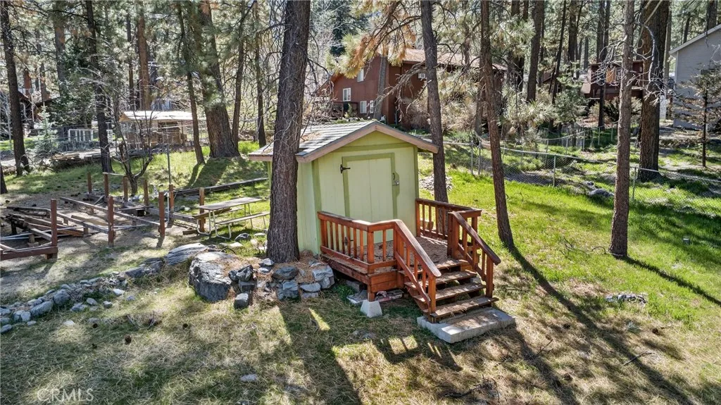 Additional image 93 of 5806 Victorville St, Wrightwood, CA 92397