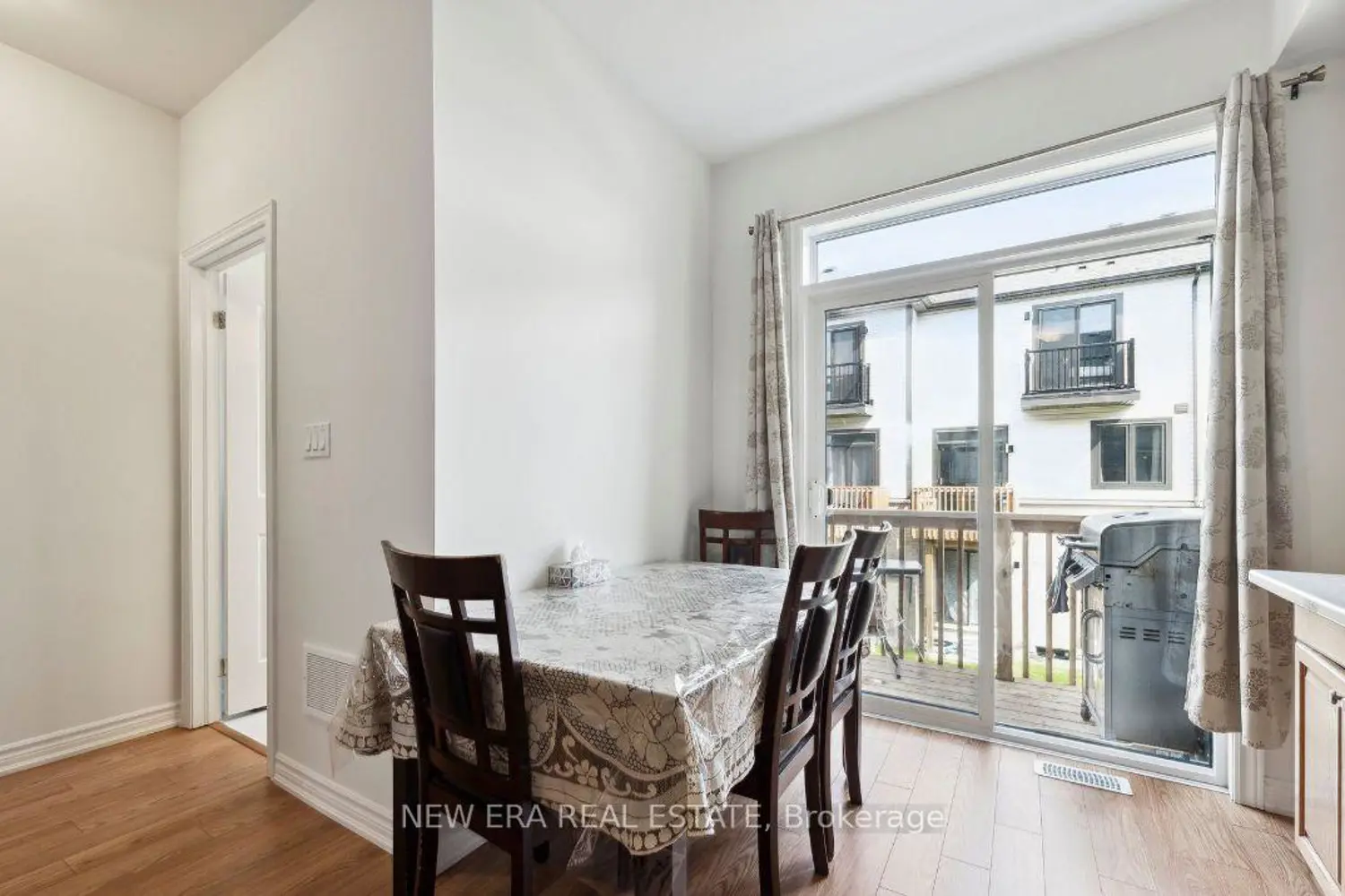 Additional image 11 of 778 Kootenay Path