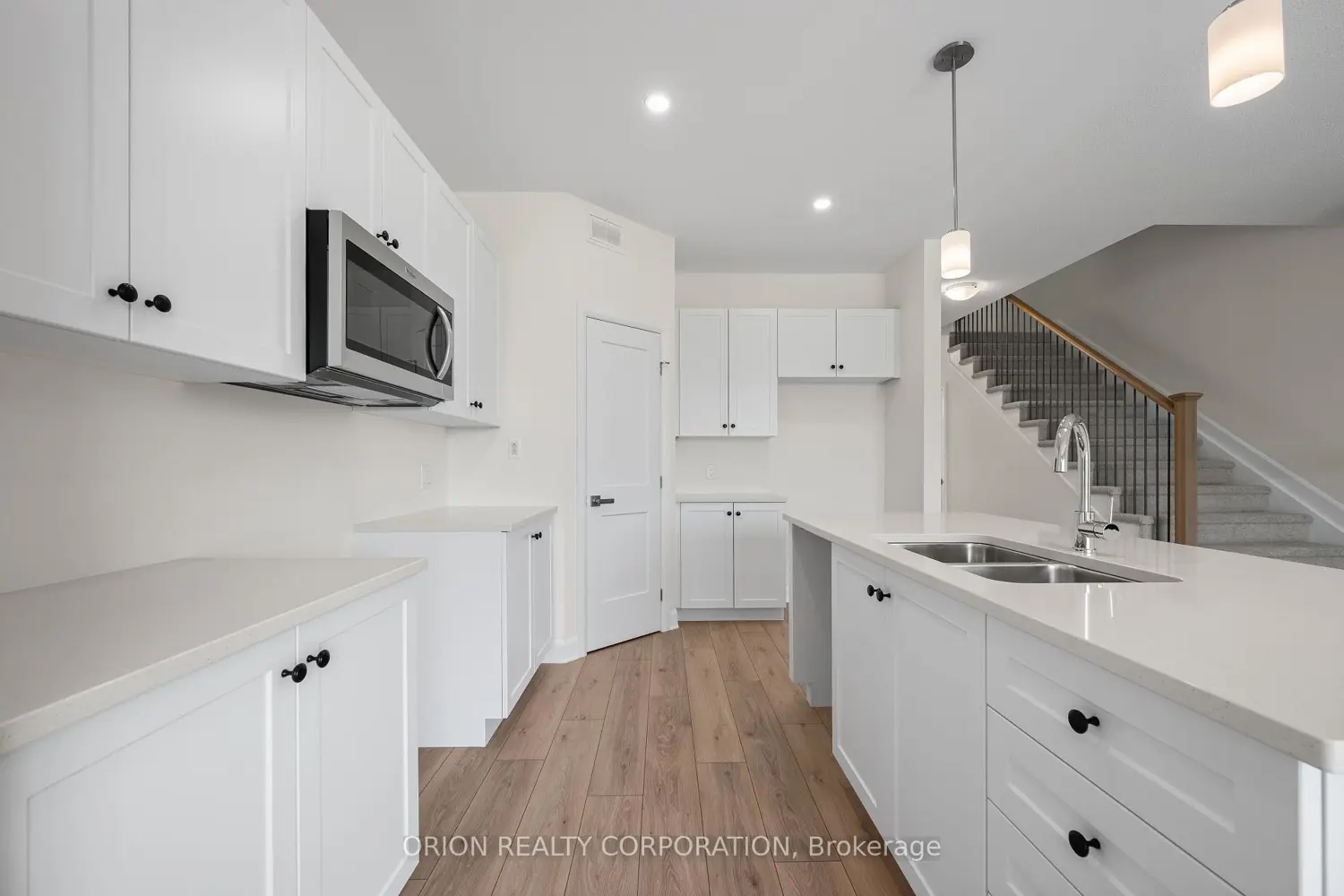 Additional image 11 of 414 Buckthorn Drive