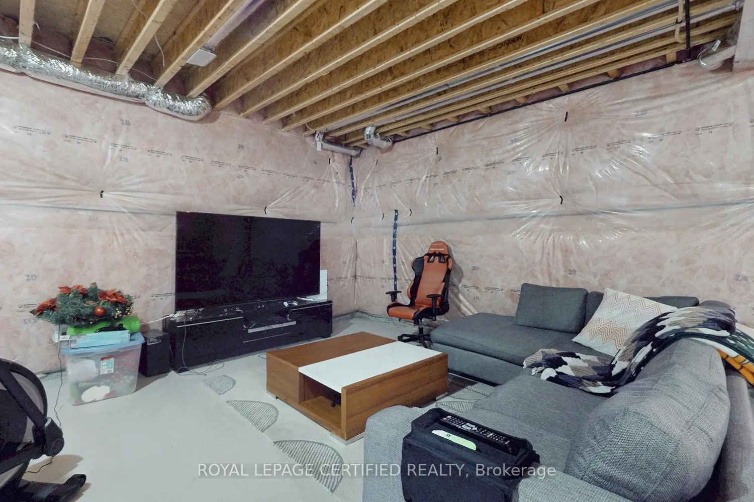 Additional image 19 of 29 Frost Street