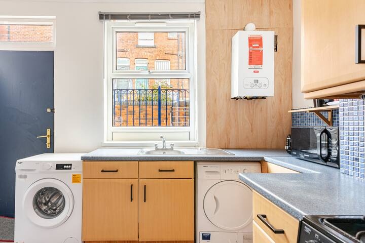 Additional image 11 of 3 Bed Terraced House, Burley Lodge Terrace, LS6, N1 7GU