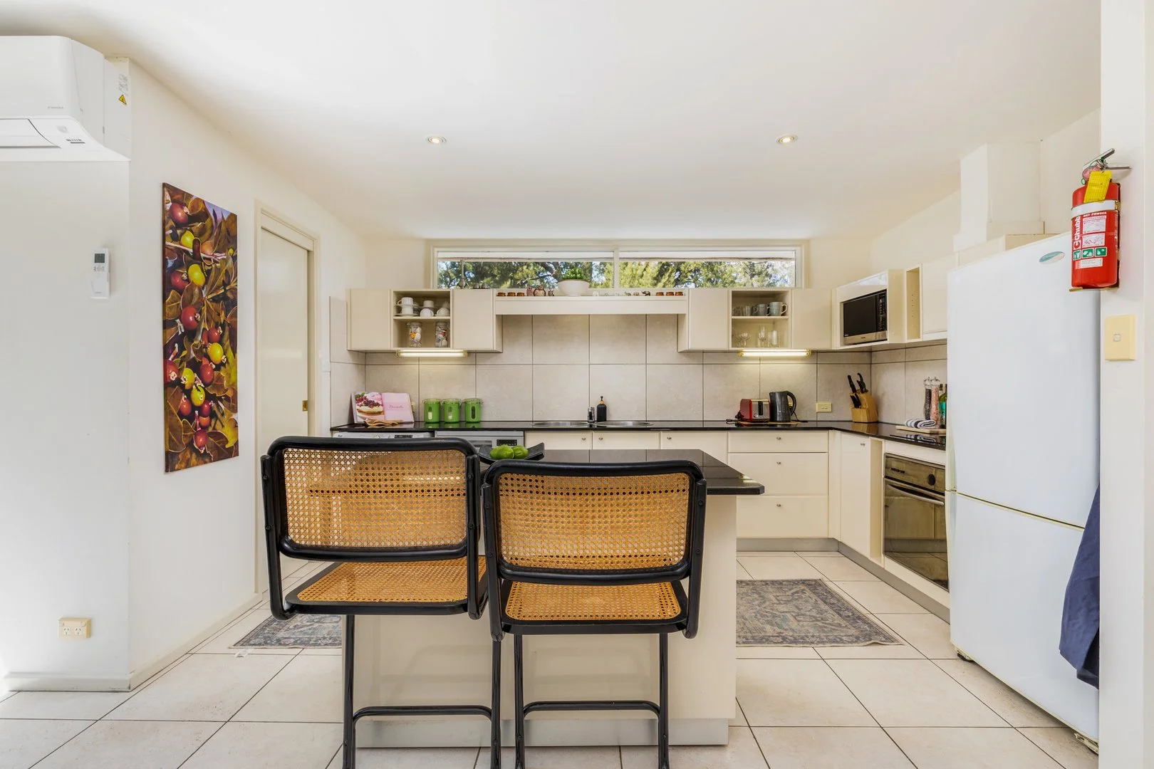 Additional image 19 of 10 Schlich Street, Yarralumla ACT 2600