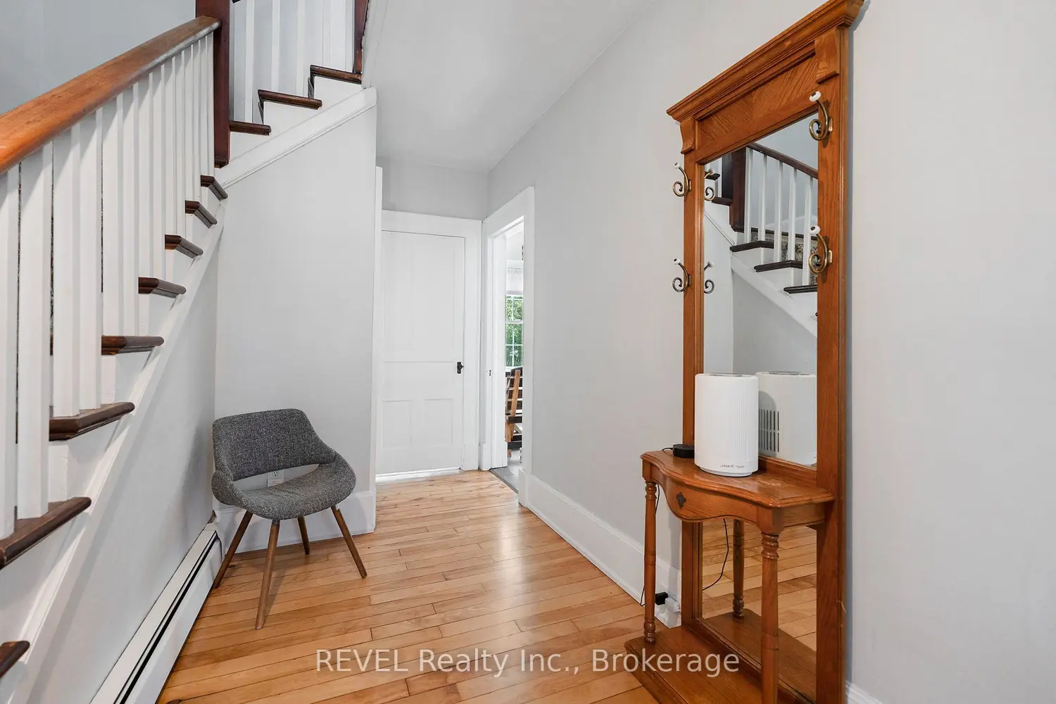 166 North Street photo 4