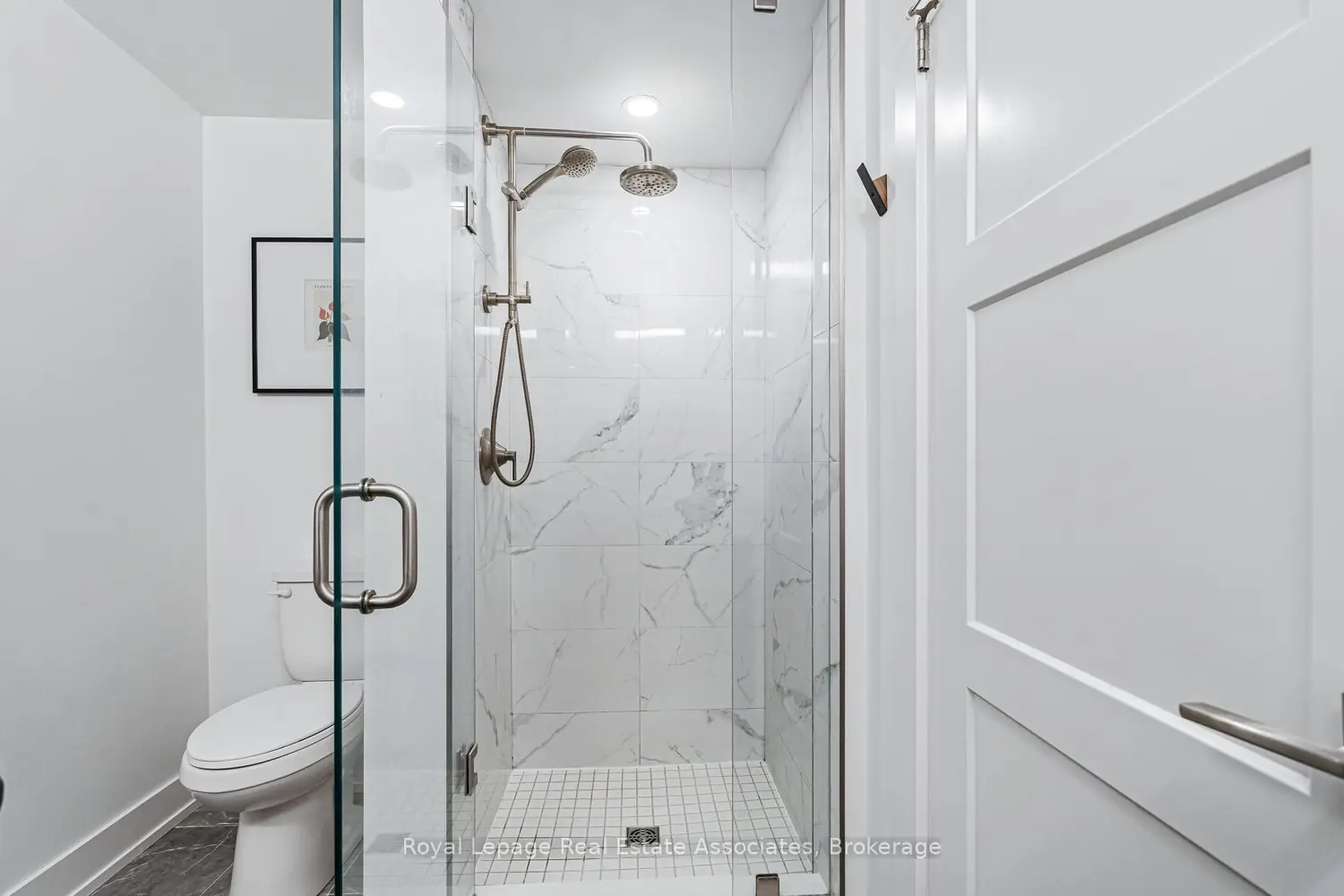 Additional image 10 of 17 Centre Street 102