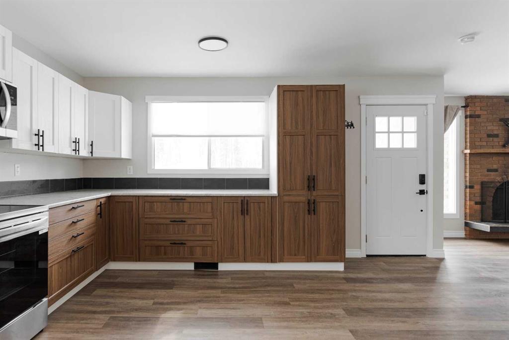 Additional image 6 of 209 Woodland Drive, Fort Mcmurray, AB, T9K1A4