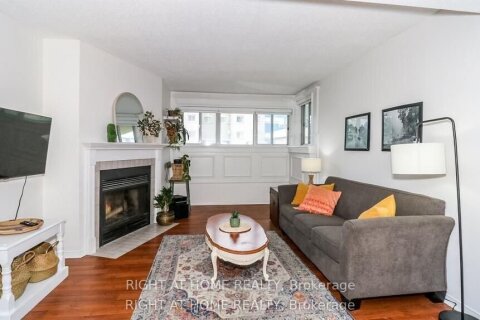 Additional image 8 of 113-126 Bell Farm Road, Barrie, ON, L4M 6J3