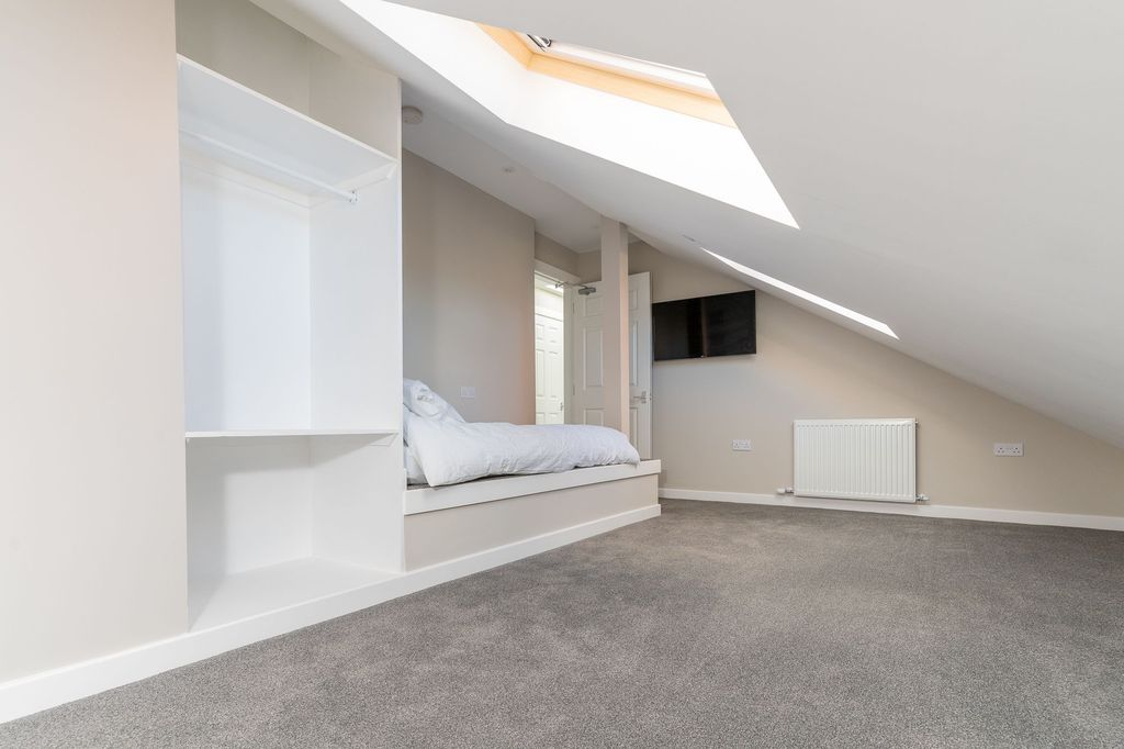 Additional image 9 of 3 bed flat for saleParkside Terrace, Edinburgh EH16