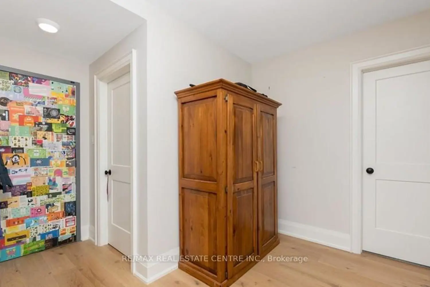 Additional image 19 of 14 Young Street