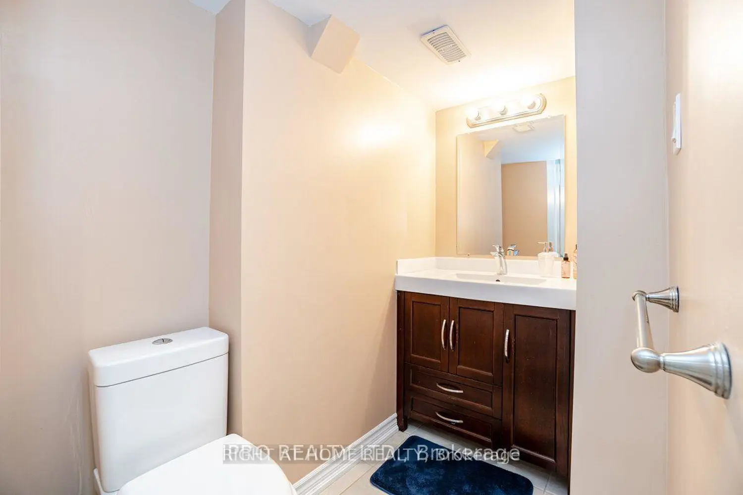 Additional image 4 of 3914 Stardust Drive