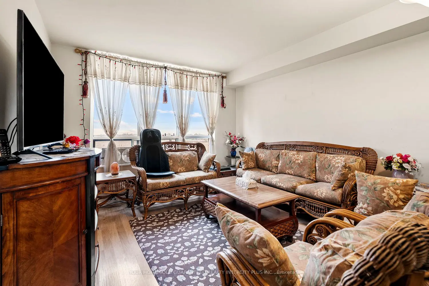 Additional image 10 of 710 Humberwood Boulevard 2310
