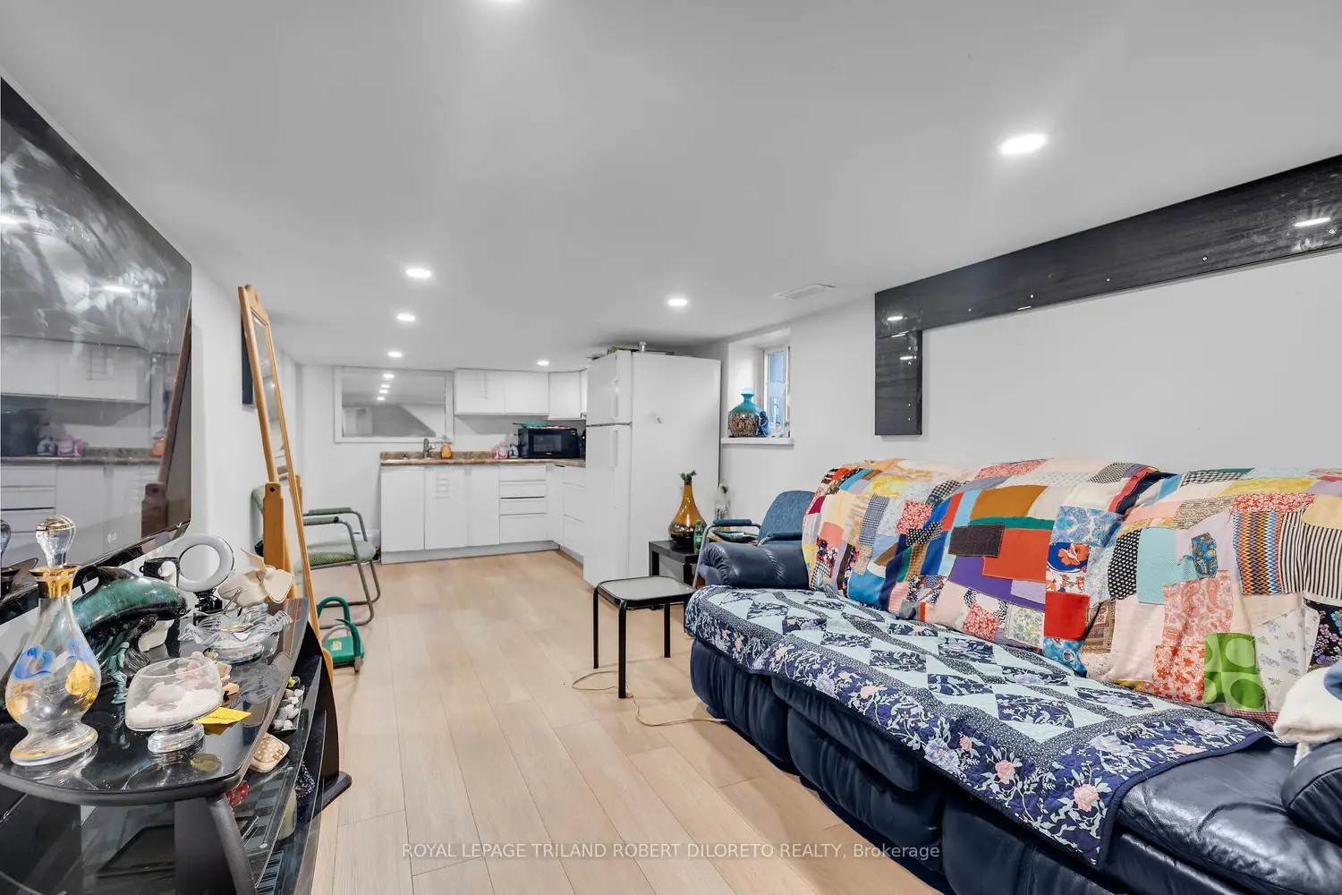 Additional image 12 of 8 Bruce Street