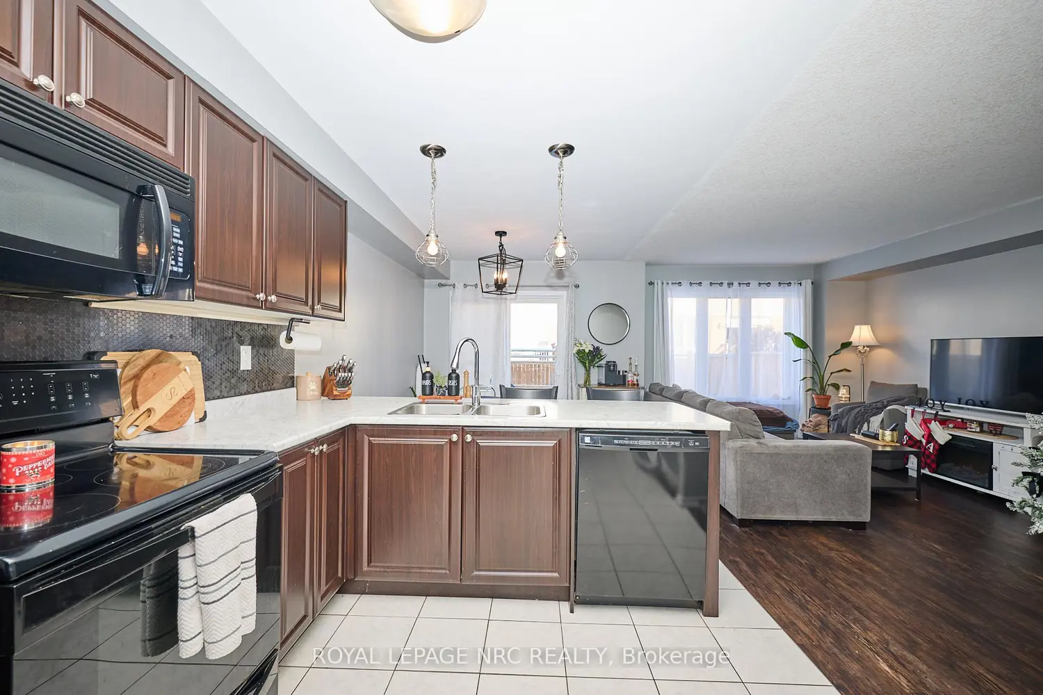 Additional image 3 of 7759 White Pine Crescent