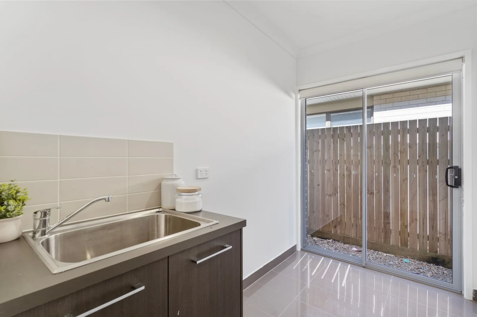 Additional image 13 of 37 Slate Court, Logan Reserve QLD 4133