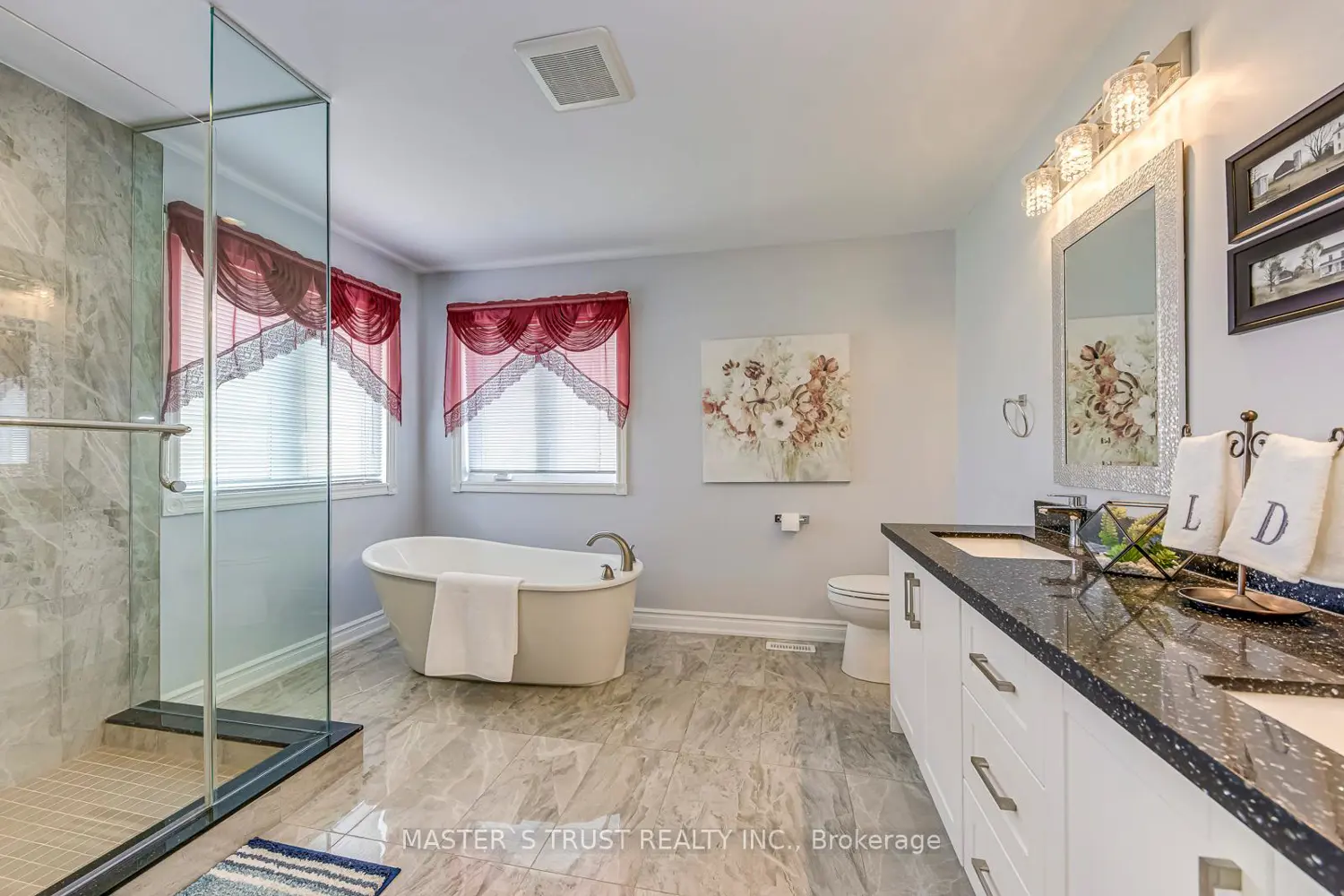 Additional image 15 of 66 Snow Leopard Court