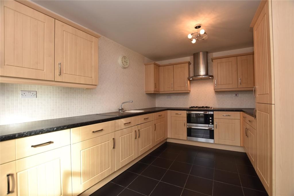 Additional image 2 of 4 Bed Terraced House, Salamanca Crescent, LS10, N1 7GU