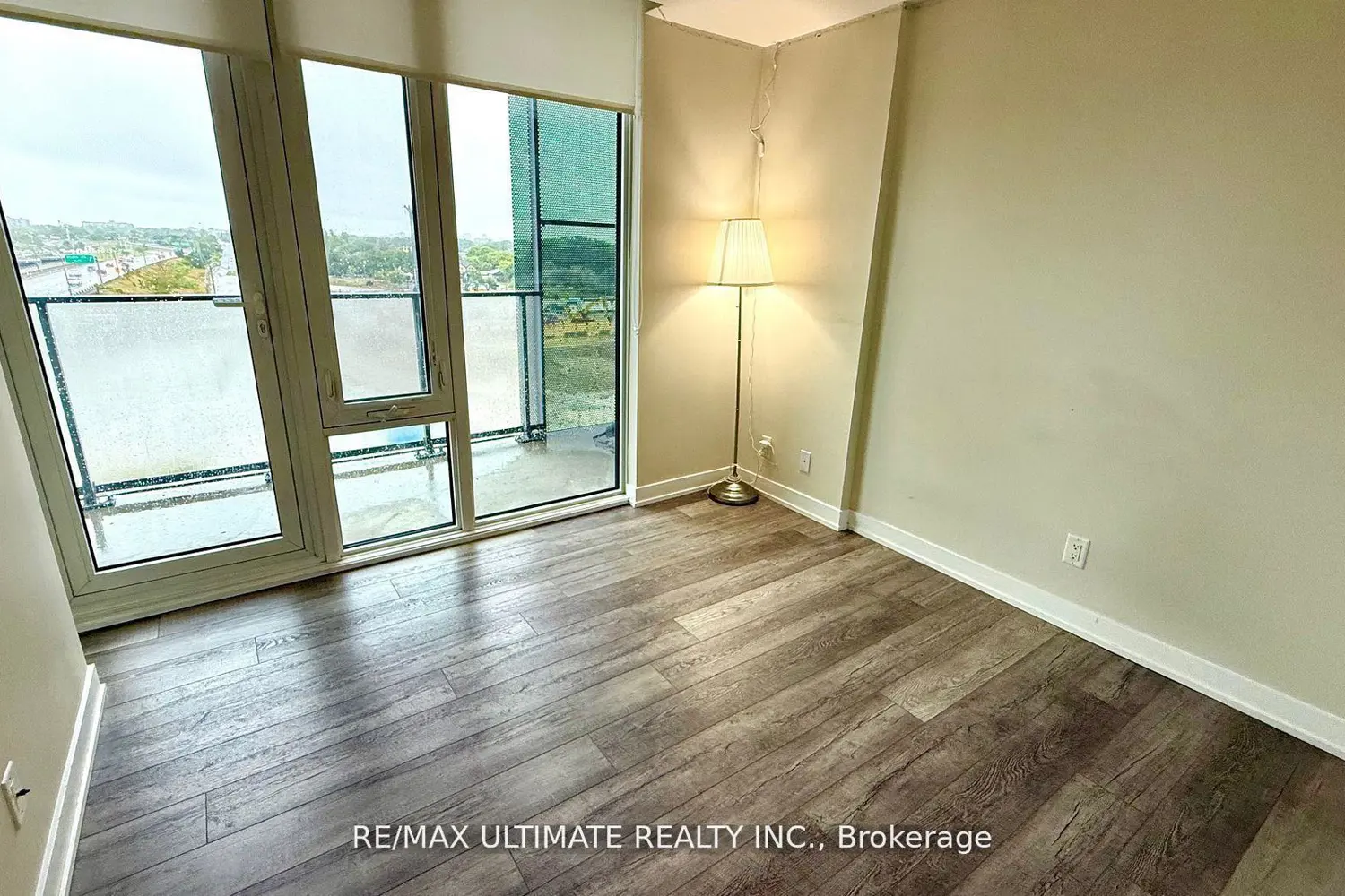 Additional image 16 of 38 Monte Kwinter Court 720