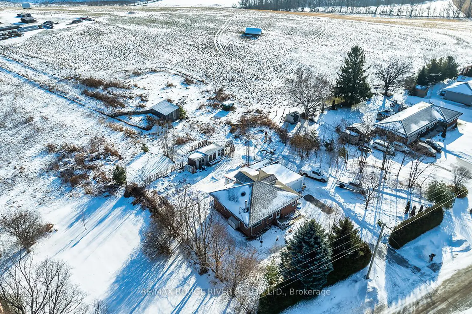 Additional image 14 of 3989 Mcintosh Road