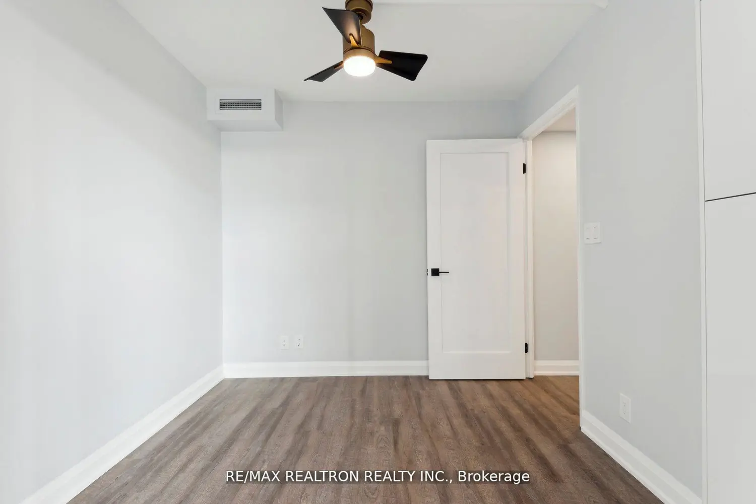 Additional image 16 of 18 Merton Street 906