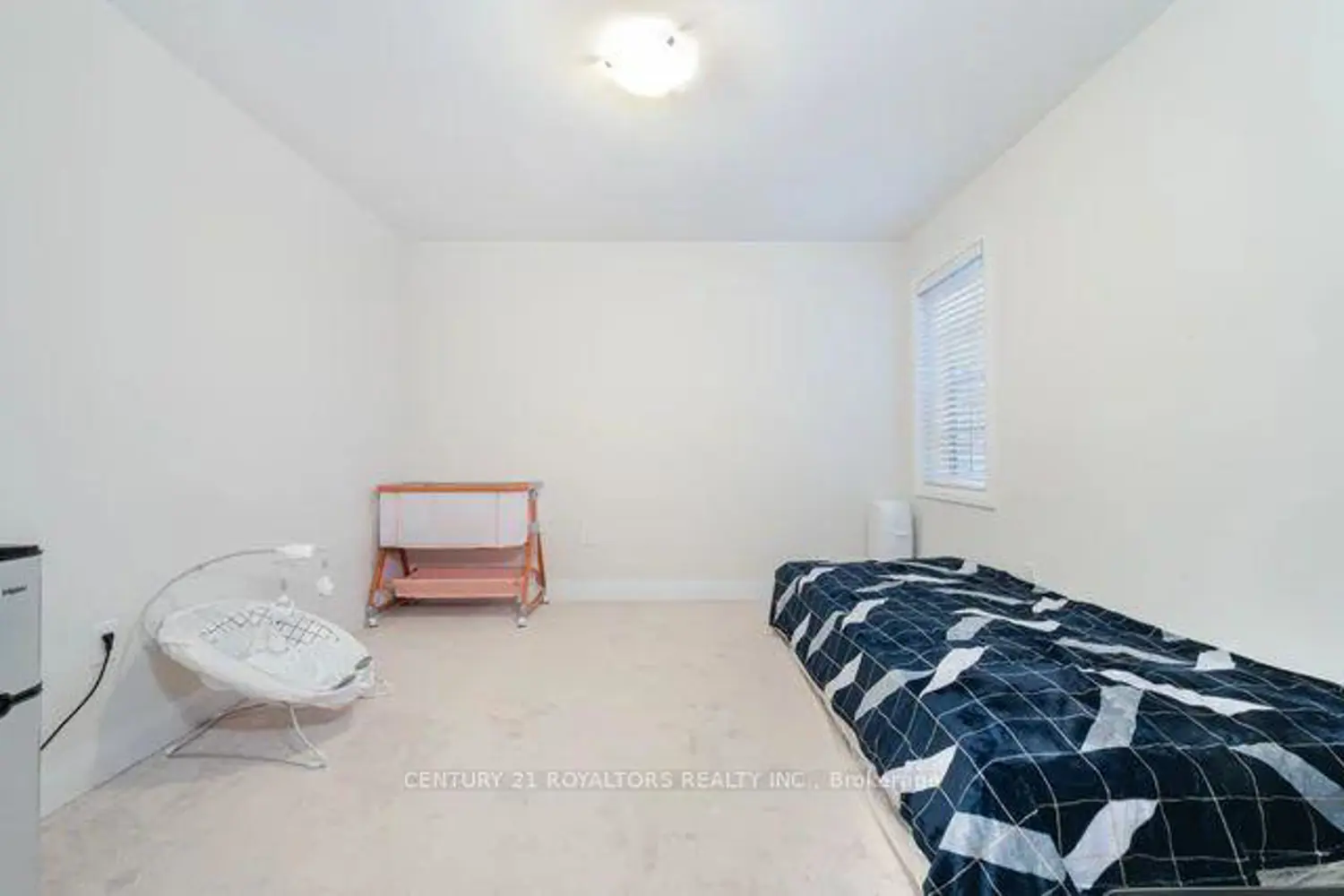 Additional image 11 of 77 Enford Crescent