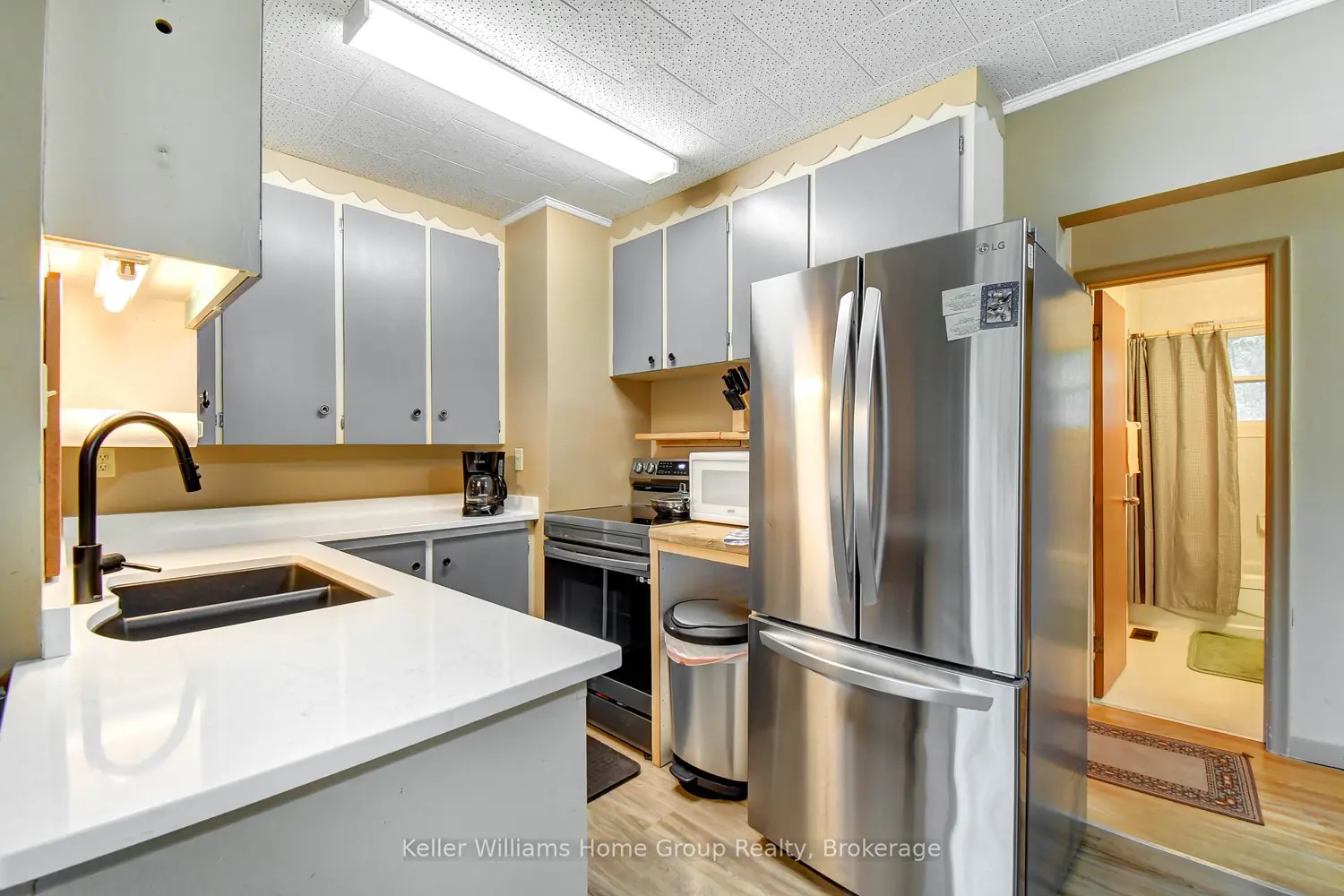 Additional image 5 of 2 Easton Avenue