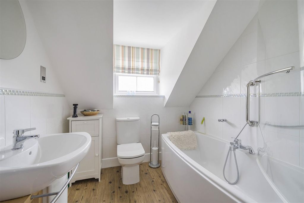 Additional image 11 of 4 bed detached house for saleWoodroffe Meadow, Lyme Regis DT7
