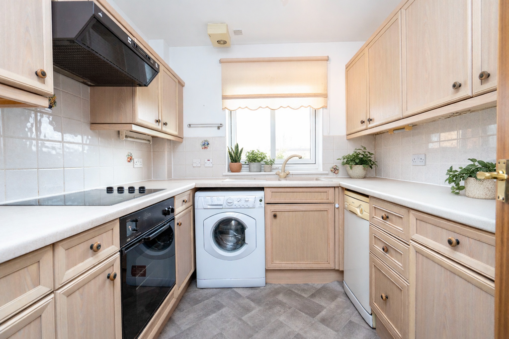 Additional image 2 of 2 bed flat for saleSouth Loch Park, Bathgate EH48