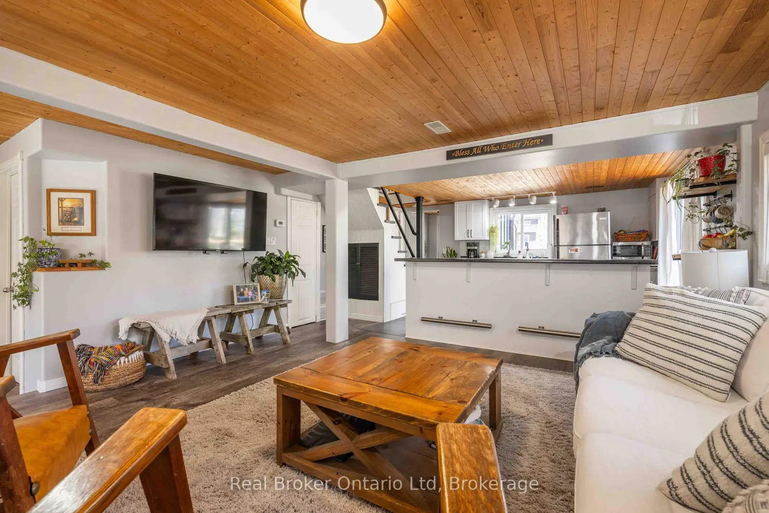 Additional image 7 of 12 7Th Avenue