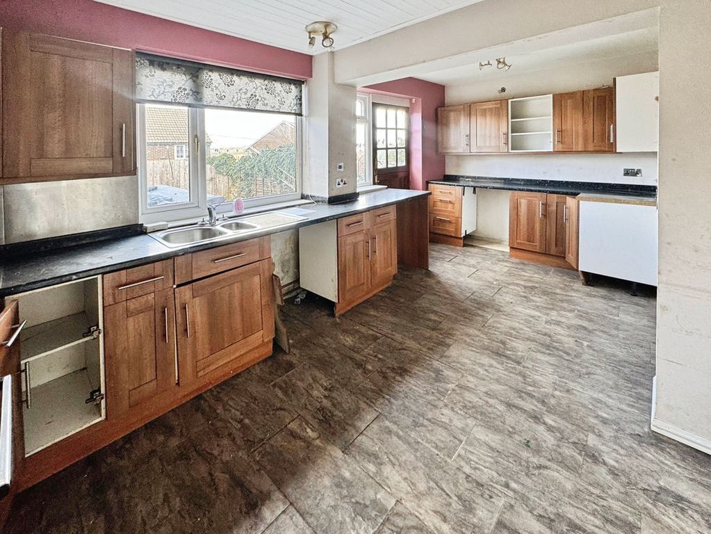 Additional image 2 of 4 bed semi-detached house for saleChesmond Drive, Blaydon NE21