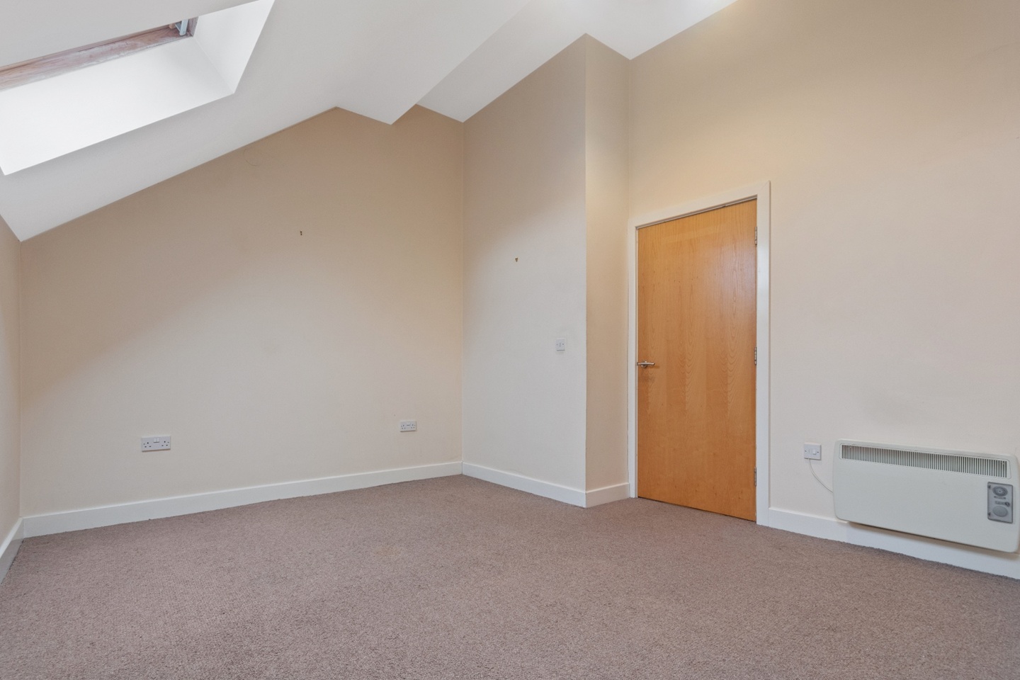 Additional image 7 of 1 Bed Flat, Airedale House, LS13, N1 7GU