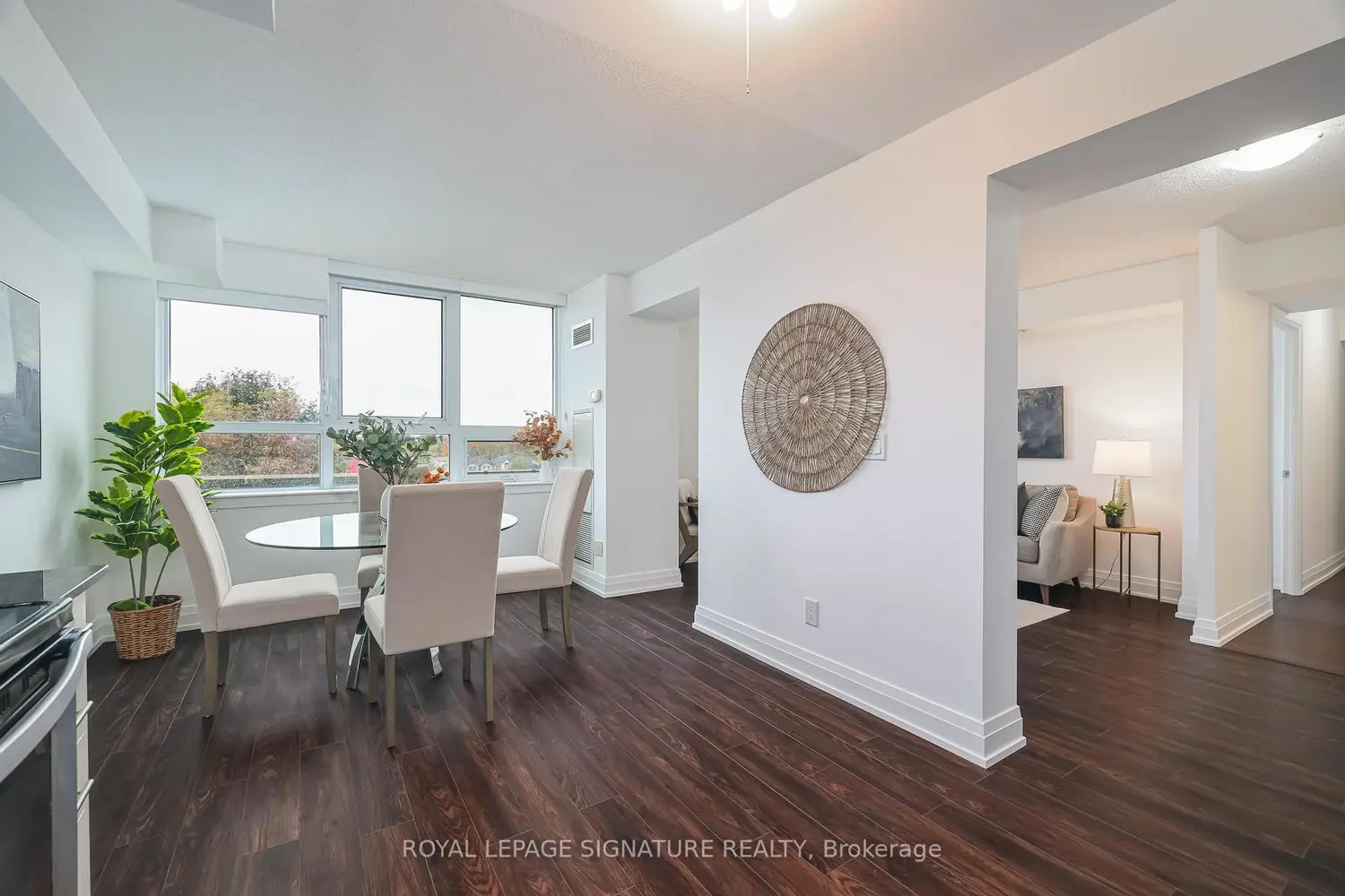 Additional image 9 of 3520 Danforth Avenue 502